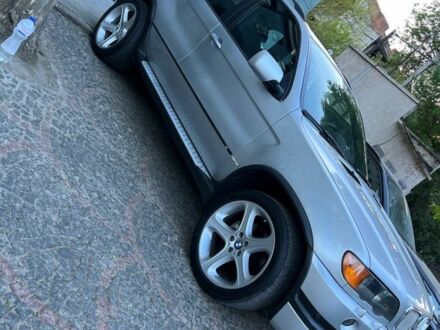 Серый БМВ Х5, объемом двигателя 2.9 л и пробегом 252 тыс. км за 10500 $, фото 1 на Automoto.ua