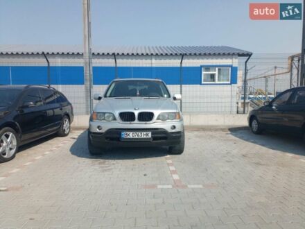 Сірий БМВ Х5, об'ємом двигуна 2.93 л та пробігом 370 тис. км за 8500 $, фото 1 на Automoto.ua