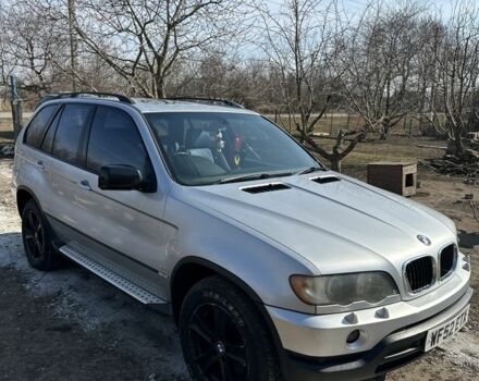 Серый БМВ Х5, объемом двигателя 3 л и пробегом 250 тыс. км за 3700 $, фото 1 на Automoto.ua