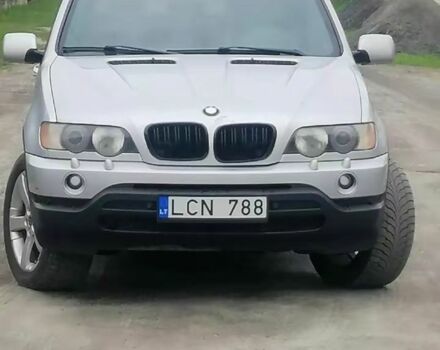 Серый БМВ Х5, объемом двигателя 3 л и пробегом 400 тыс. км за 4800 $, фото 1 на Automoto.ua