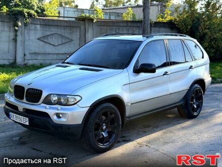 Серый БМВ Х5, объемом двигателя 3 л и пробегом 350 тыс. км за 7000 $, фото 1 на Automoto.ua