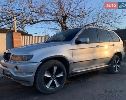 Серый БМВ Х5, объемом двигателя 3 л и пробегом 450 тыс. км за 9500 $, фото 1 на Automoto.ua