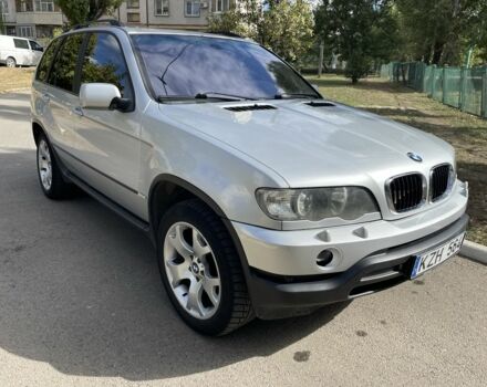 Серый БМВ Х5, объемом двигателя 3 л и пробегом 265 тыс. км за 5955 $, фото 1 на Automoto.ua