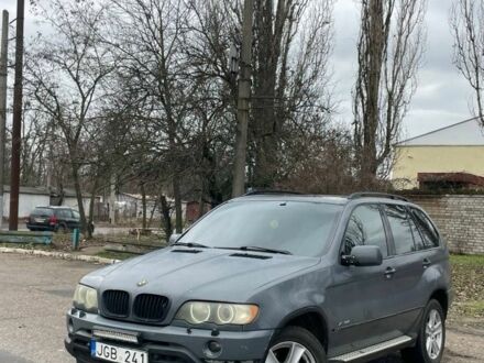 Серый БМВ Х5, объемом двигателя 0 л и пробегом 370 тыс. км за 4999 $, фото 1 на Automoto.ua