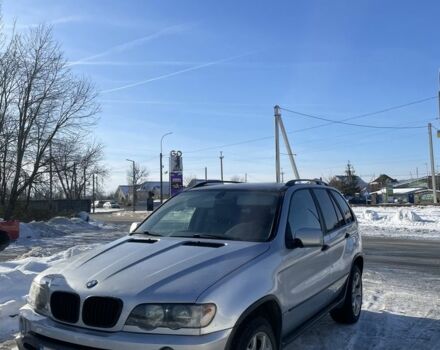 Серый БМВ Х5, объемом двигателя 3 л и пробегом 370 тыс. км за 5800 $, фото 1 на Automoto.ua