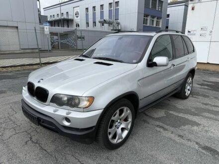 Серый БМВ Х5, объемом двигателя 3 л и пробегом 330 тыс. км за 4999 $, фото 1 на Automoto.ua