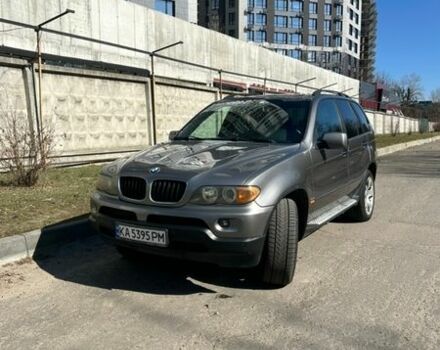 Серый БМВ Х5, объемом двигателя 3 л и пробегом 490 тыс. км за 11000 $, фото 1 на Automoto.ua
