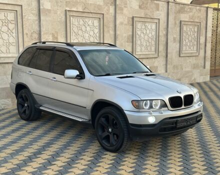 Серый БМВ Х5, объемом двигателя 3 л и пробегом 477 тыс. км за 8999 $, фото 1 на Automoto.ua