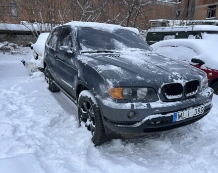 Серый БМВ Х5, объемом двигателя 3 л и пробегом 300 тыс. км за 2250 $, фото 1 на Automoto.ua