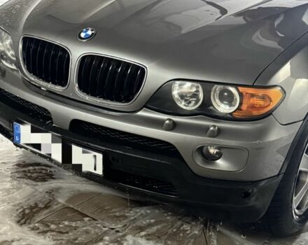 Серый БМВ Х5, объемом двигателя 3 л и пробегом 373 тыс. км за 6100 $, фото 1 на Automoto.ua