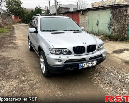 Серый БМВ Х5, объемом двигателя 3 л и пробегом 372 тыс. км за 12400 $, фото 1 на Automoto.ua