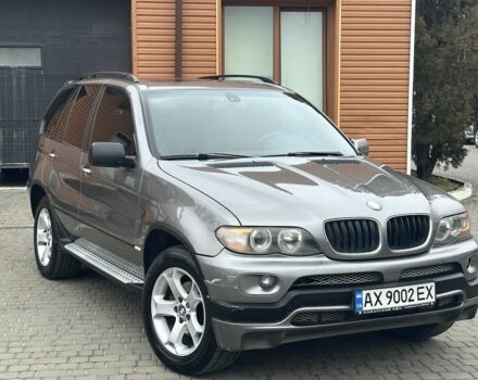 Серый БМВ Х5, объемом двигателя 3 л и пробегом 300 тыс. км за 6900 $, фото 1 на Automoto.ua