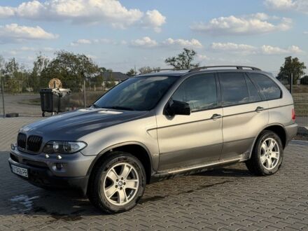 Серый БМВ Х5, объемом двигателя 3 л и пробегом 32 тыс. км за 6519 $, фото 1 на Automoto.ua
