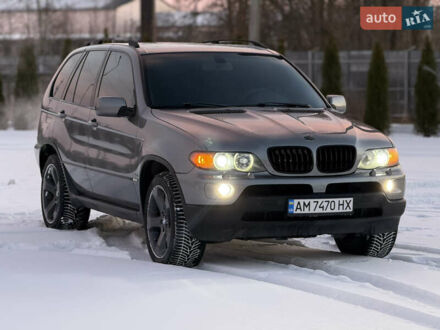 Серый БМВ Х5, объемом двигателя 4.4 л и пробегом 370 тыс. км за 7500 $, фото 1 на Automoto.ua