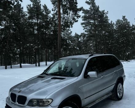 Серый БМВ Х5, объемом двигателя 3 л и пробегом 320 тыс. км за 5800 $, фото 1 на Automoto.ua