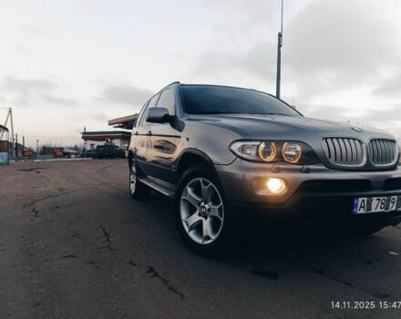 Серый БМВ Х5, объемом двигателя 3 л и пробегом 300 тыс. км за 6000 $, фото 1 на Automoto.ua