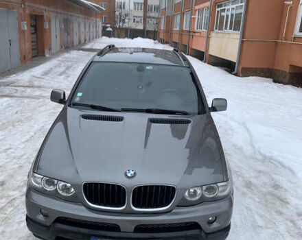 Серый БМВ Х5, объемом двигателя 3 л и пробегом 382 тыс. км за 9900 $, фото 1 на Automoto.ua