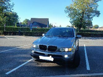 Серый БМВ Х5, объемом двигателя 3 л и пробегом 487 тыс. км за 11700 $, фото 1 на Automoto.ua