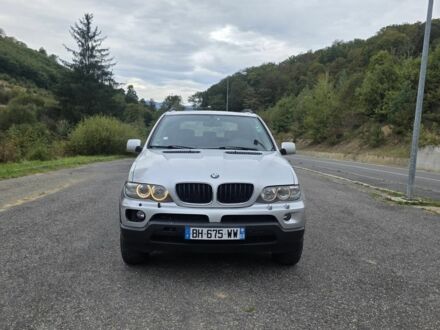 Серый БМВ Х5, объемом двигателя 3 л и пробегом 247 тыс. км за 4790 $, фото 1 на Automoto.ua