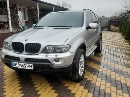 Серый БМВ Х5, объемом двигателя 3 л и пробегом 374 тыс. км за 11800 $, фото 1 на Automoto.ua