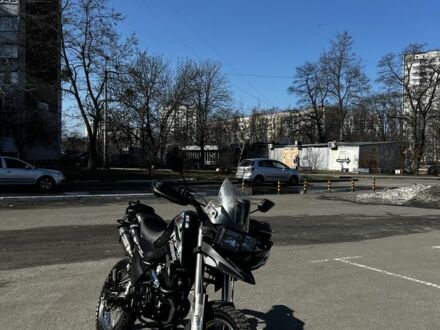 Сірий БМВ Х5, об'ємом двигуна 3 л та пробігом 310 тис. км за 10600 $, фото 1 на Automoto.ua