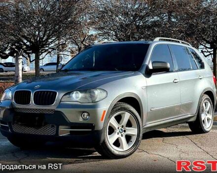 Серый БМВ Х5, объемом двигателя 3 л и пробегом 306 тыс. км за 12000 $, фото 1 на Automoto.ua