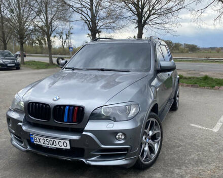 Серый БМВ Х5, объемом двигателя 4.8 л и пробегом 267 тыс. км за 9999 $, фото 1 на Automoto.ua