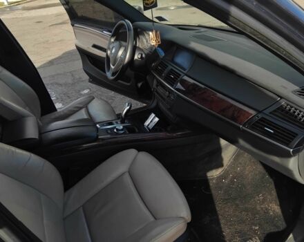 Сірий БМВ Х5, об'ємом двигуна 4.8 л та пробігом 260 тис. км за 6700 $, фото 1 на Automoto.ua