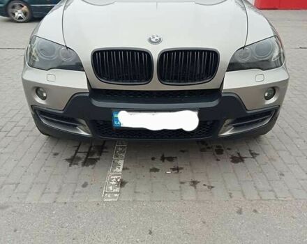 Серый БМВ Х5, объемом двигателя 3 л и пробегом 450 тыс. км за 304 $, фото 1 на Automoto.ua
