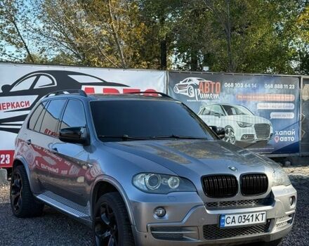 Серый БМВ Х5, объемом двигателя 3 л и пробегом 317 тыс. км за 13800 $, фото 1 на Automoto.ua