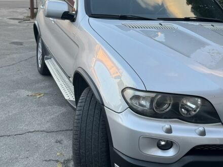 БМВ Х5 2007 в Киеве на Automoto.ua Серый БМВ Х5, объемом двигателя 4.8 л и пробегом 176 тыс. км за 12500 $, фото 1 на Automoto.ua