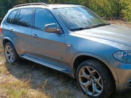 БМВ Х5 2007 у Сторожинце на Automoto.ua Сірий БМВ Х5, об'ємом двигуна 2.99 л та пробігом 238 тис. км за 14700 $, фото 1 на Automoto.ua