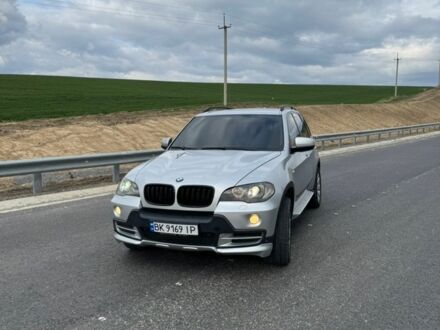 Сірий БМВ Х5, об'ємом двигуна 3 л та пробігом 350 тис. км за 9400 $, фото 1 на Automoto.ua