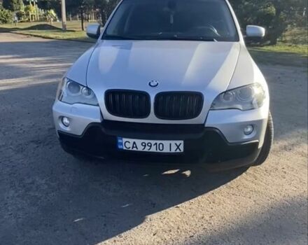 Серый БМВ Х5, объемом двигателя 3 л и пробегом 380 тыс. км за 8027 $, фото 1 на Automoto.ua