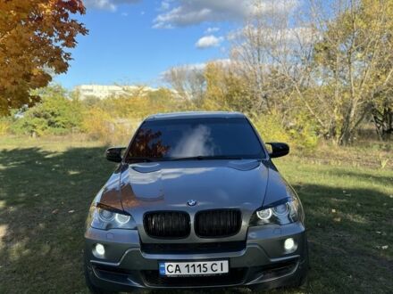 Серый БМВ Х5, объемом двигателя 4.8 л и пробегом 197 тыс. км за 12000 $, фото 1 на Automoto.ua