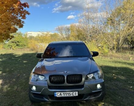 Серый БМВ Х5, объемом двигателя 4.8 л и пробегом 197 тыс. км за 12000 $, фото 1 на Automoto.ua