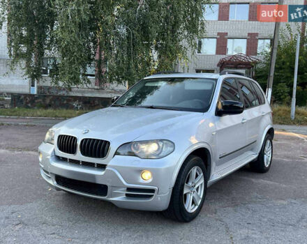 Серый БМВ Х5, объемом двигателя 3 л и пробегом 320 тыс. км за 15500 $, фото 1 на Automoto.ua
