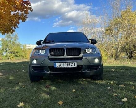 Серый БМВ Х5, объемом двигателя 4.8 л и пробегом 197 тыс. км за 12000 $, фото 1 на Automoto.ua