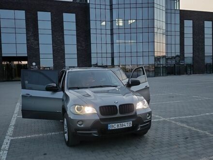 Серый БМВ Х5, объемом двигателя 3 л и пробегом 394 тыс. км за 11629 $, фото 1 на Automoto.ua