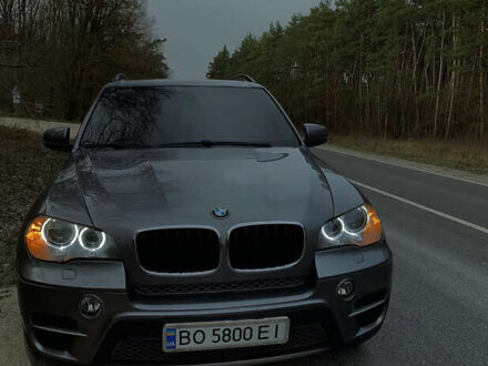 Серый БМВ Х5, объемом двигателя 3 л и пробегом 266 тыс. км за 13100 $, фото 1 на Automoto.ua