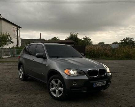 Серый БМВ Х5, объемом двигателя 3 л и пробегом 331 тыс. км за 9500 $, фото 1 на Automoto.ua