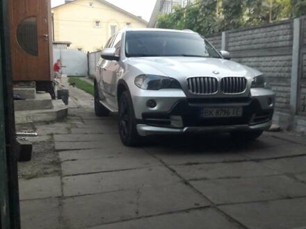 БМВ Х5 2008 в Ровно на Automoto.ua Серый БМВ Х5, объемом двигателя 2.99 л и пробегом 312 тыс. км за 15200 $, фото 1 на Automoto.ua