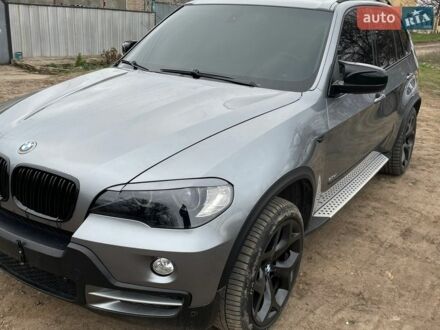 Серый БМВ Х5, объемом двигателя 3 л и пробегом 195 тыс. км за 12000 $, фото 1 на Automoto.ua