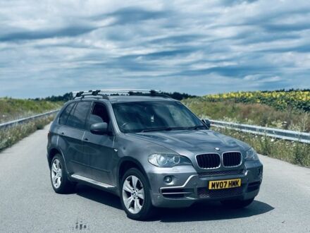БМВ Х5 2009 у Рівному на Automoto.ua Сірий БМВ Х5, об'ємом двигуна 3 л та пробігом 290 тис. км за 4400 $, фото 1 на Automoto.ua
