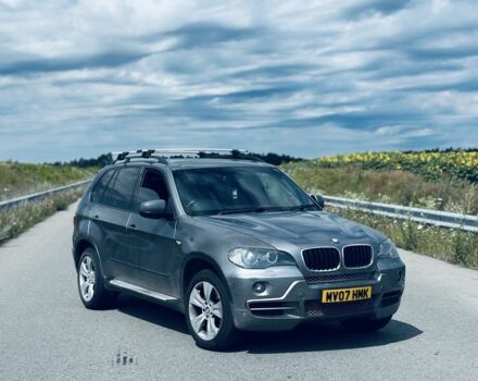 Серый БМВ Х5, объемом двигателя 3 л и пробегом 290 тыс. км за 4400 $, фото 1 на Automoto.ua