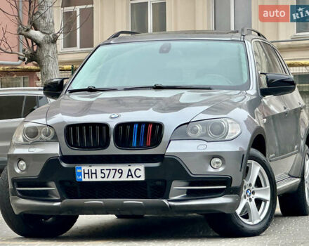 Серый БМВ Х5, объемом двигателя 4.8 л и пробегом 291 тыс. км за 10900 $, фото 1 на Automoto.ua