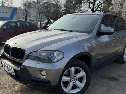 Серый БМВ Х5, объемом двигателя 3 л и пробегом 202 тыс. км за 11999 $, фото 1 на Automoto.ua