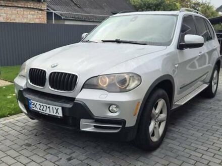 Серый БМВ Х5, объемом двигателя 3 л и пробегом 267 тыс. км за 11200 $, фото 1 на Automoto.ua