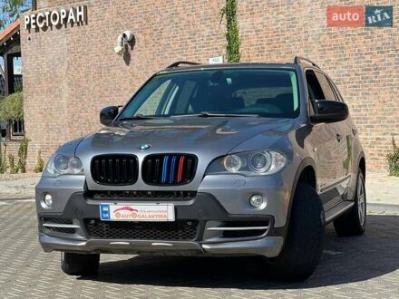 Сірий БМВ Х5, об'ємом двигуна 4.8 л та пробігом 287 тис. км за 10500 $, фото 1 на Automoto.ua