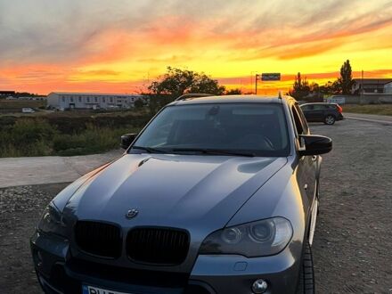 Серый БМВ Х5, объемом двигателя 3 л и пробегом 0 тыс. км за 16000 $, фото 1 на Automoto.ua